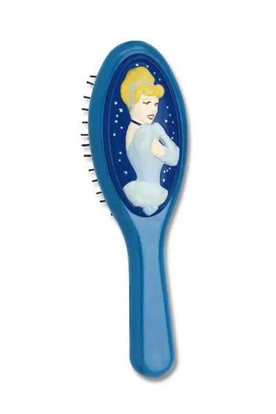 cenerentola spazzola 3d