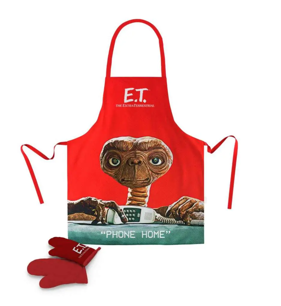 e.t. phone home apron/oven mitt set