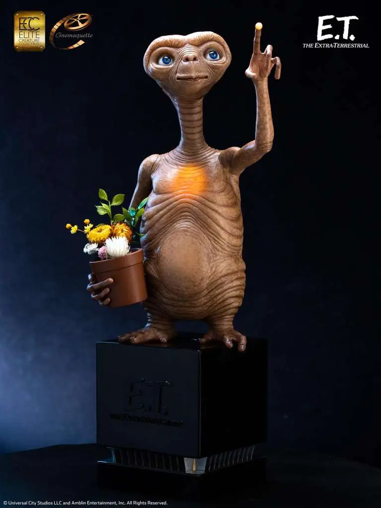 e.t. maquette 1/3 scale statue