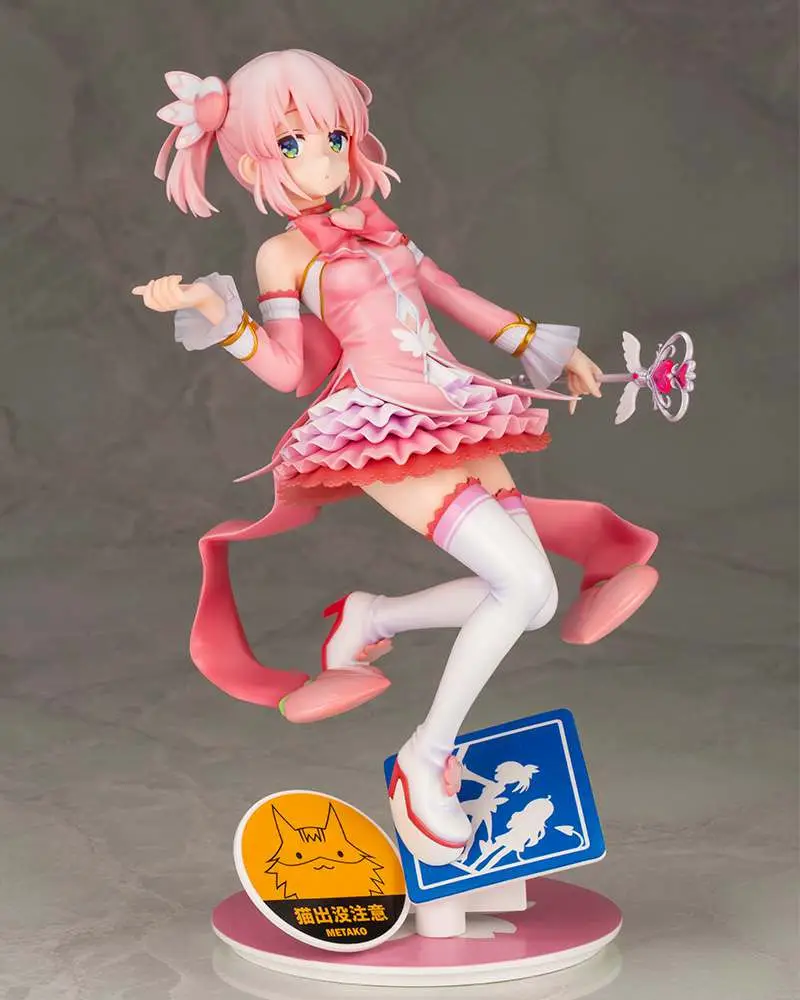 demon girl next door momo chiyoda statue