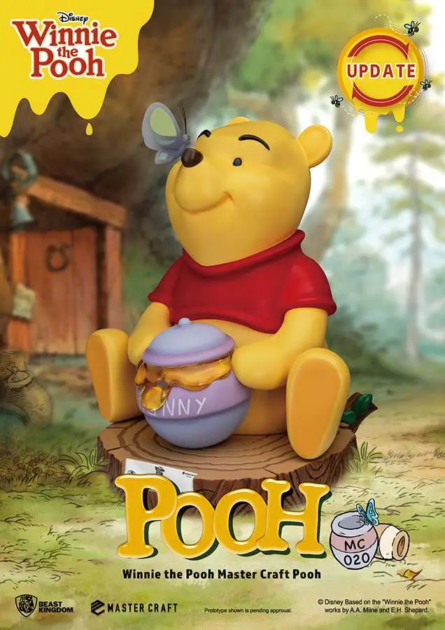 winnie the pooh master craft statue