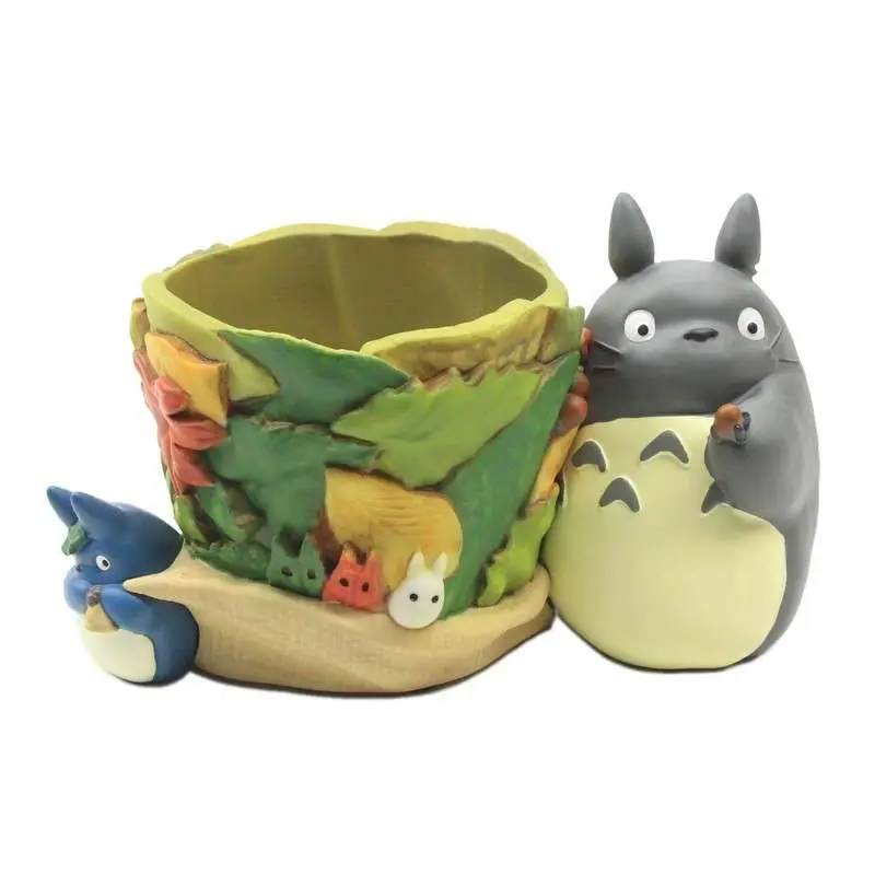 totoro leaves pot