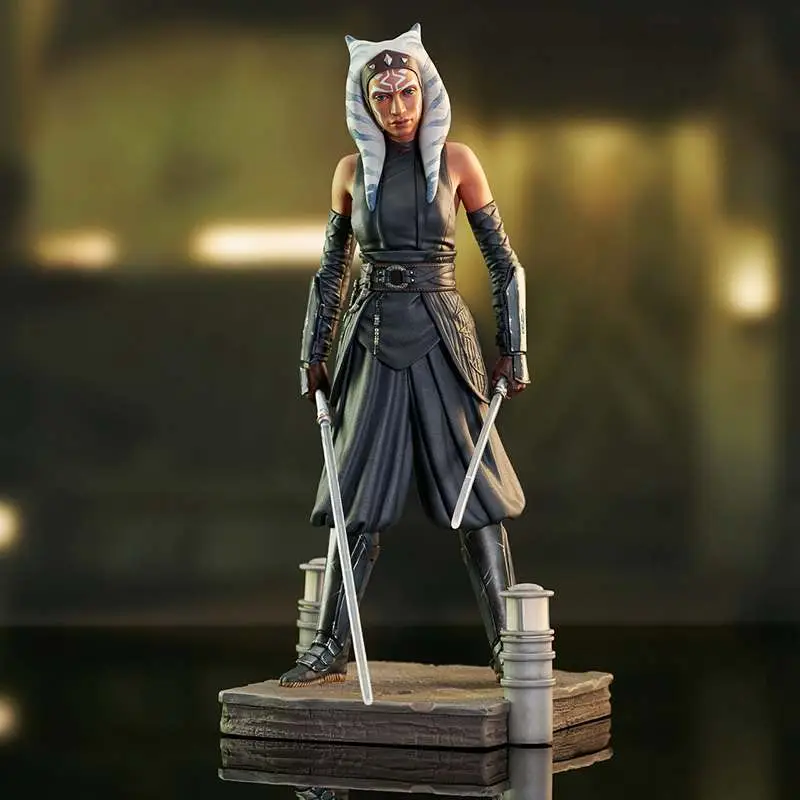 w mandalorian s2 ahsoka statue