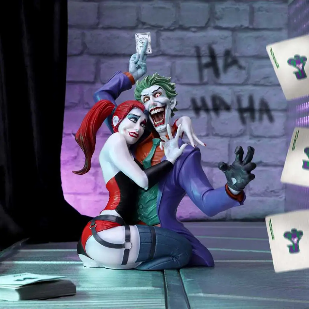 the joker & harley quinn bust