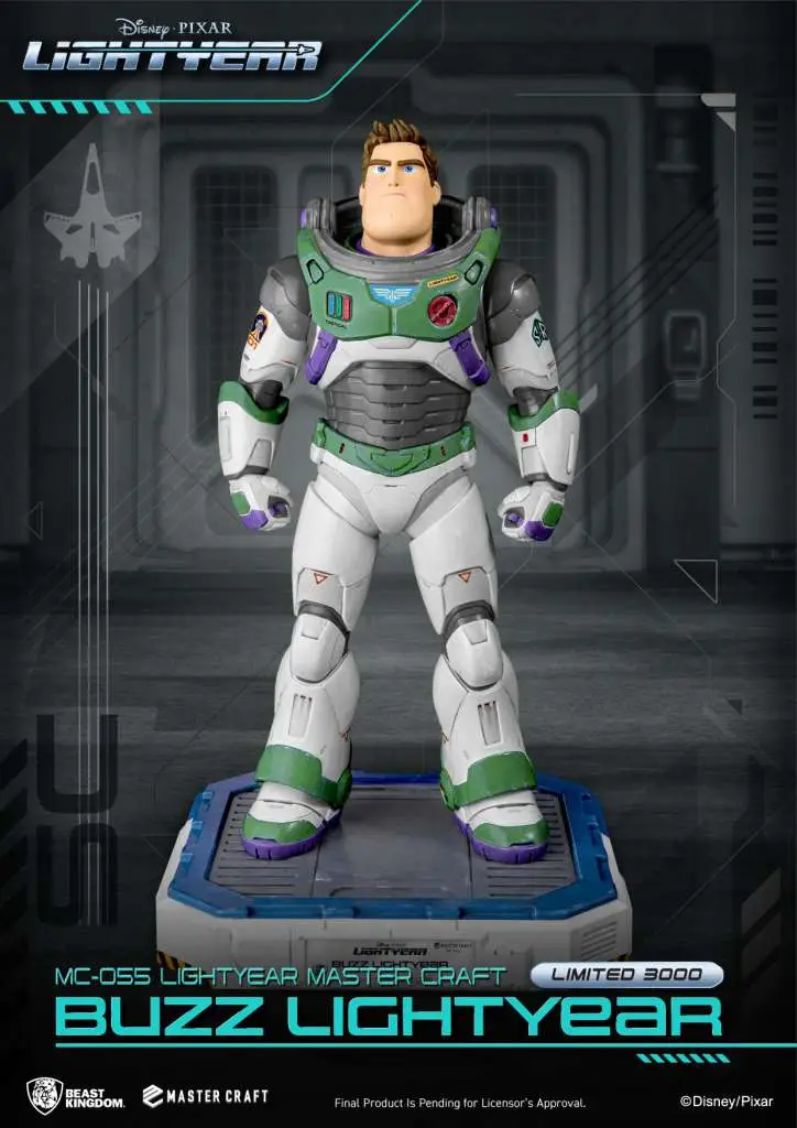 lightyear buzz  master craft statue
