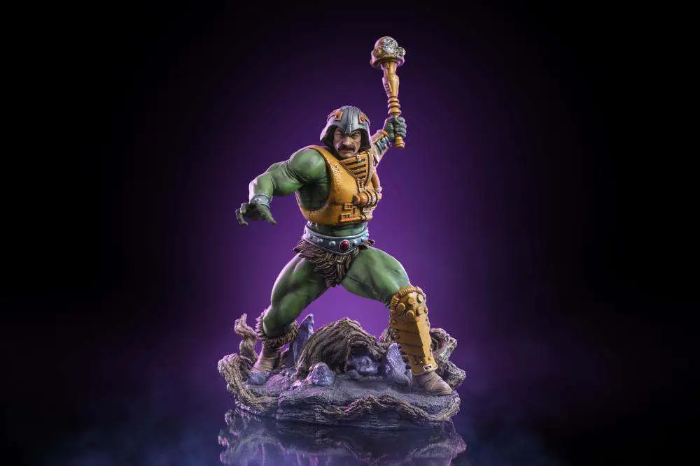 motu man-at- arms 1/10 statue