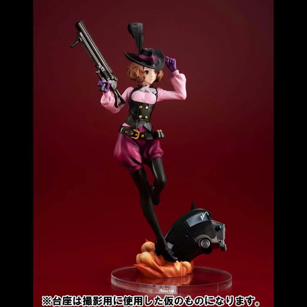 persona 5 haru and morgana car statue