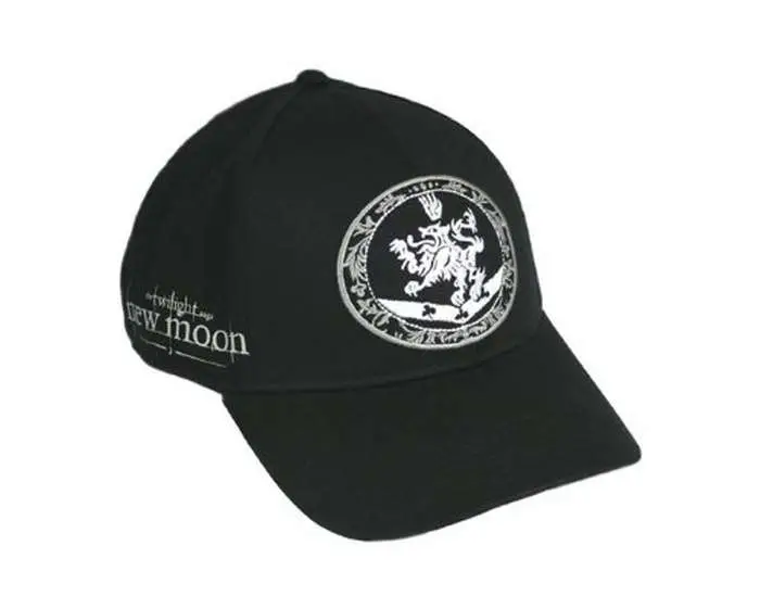 twilight new moon -cap round cullen crst