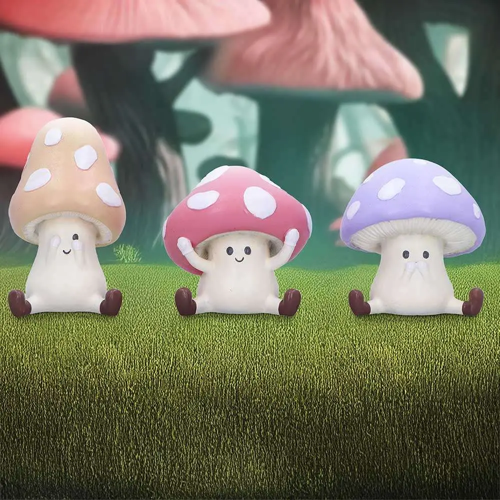 three wise toadstools