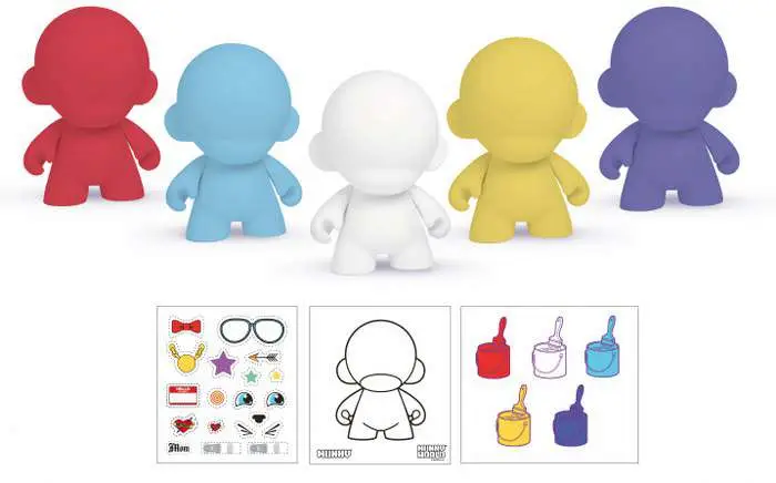 munny 2.5" classic display (8)