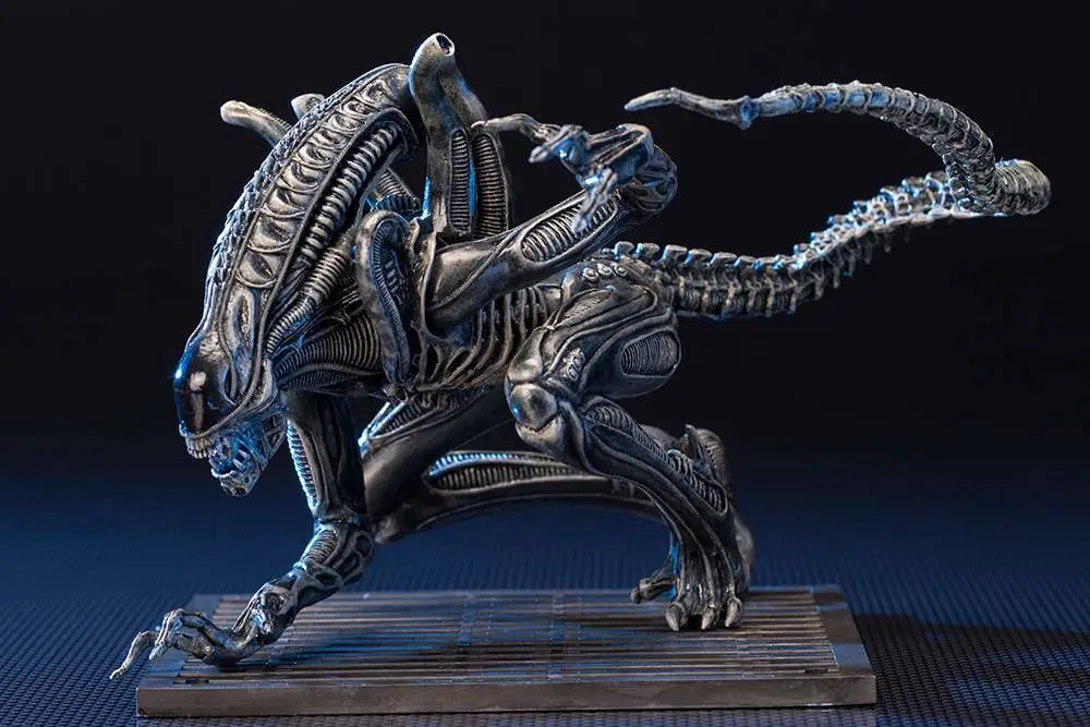 alien alien warrior drone artfx statue