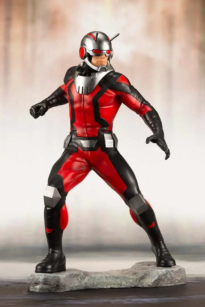 astonishing antman & wasp artfx+ statue